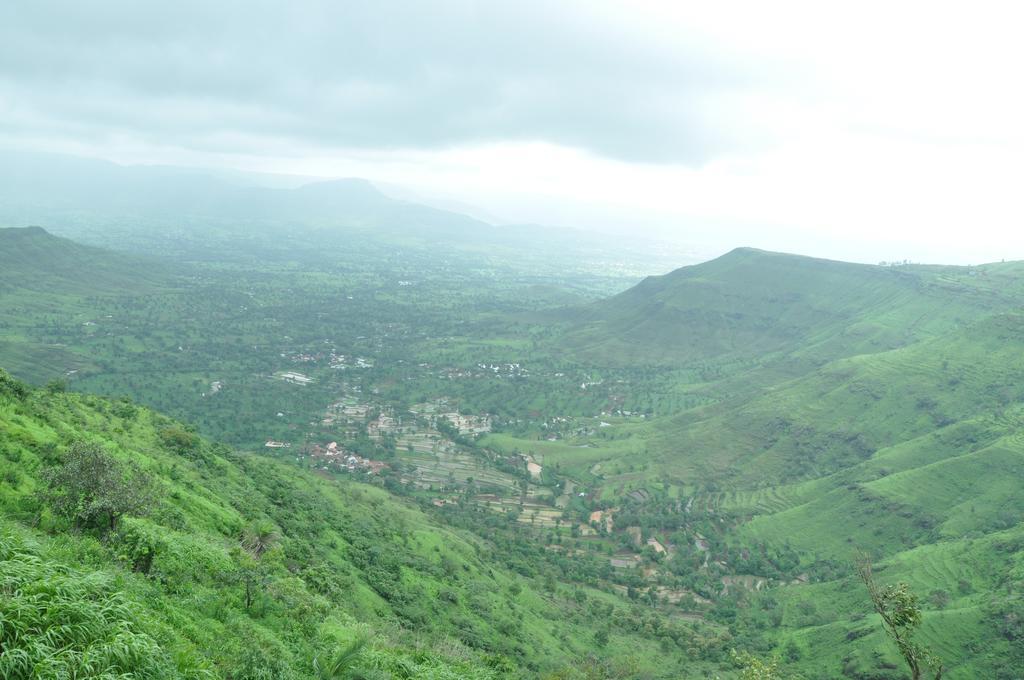 Raval Bunglow Ξενοδοχείο Panchgani Εξωτερικό φωτογραφία