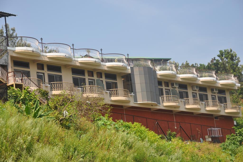 Raval Bunglow Ξενοδοχείο Panchgani Εξωτερικό φωτογραφία